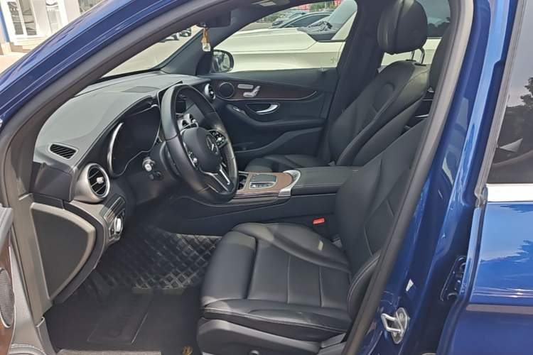 Used Mercedes-Benz GLC 2020 GLC 300 L 4MATIC Dynamic Edition Left Front Seat