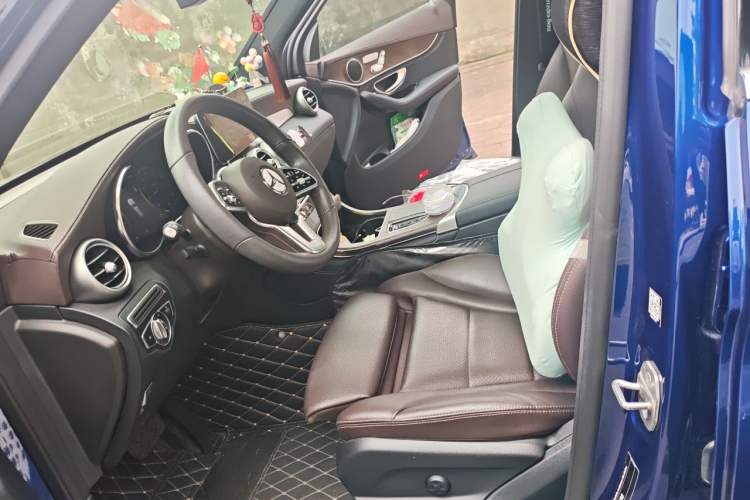 Used Mercedes-Benz GLC 2020 Facelift GLC 300 L 4MATIC Dynamic Edition Left Front Seat