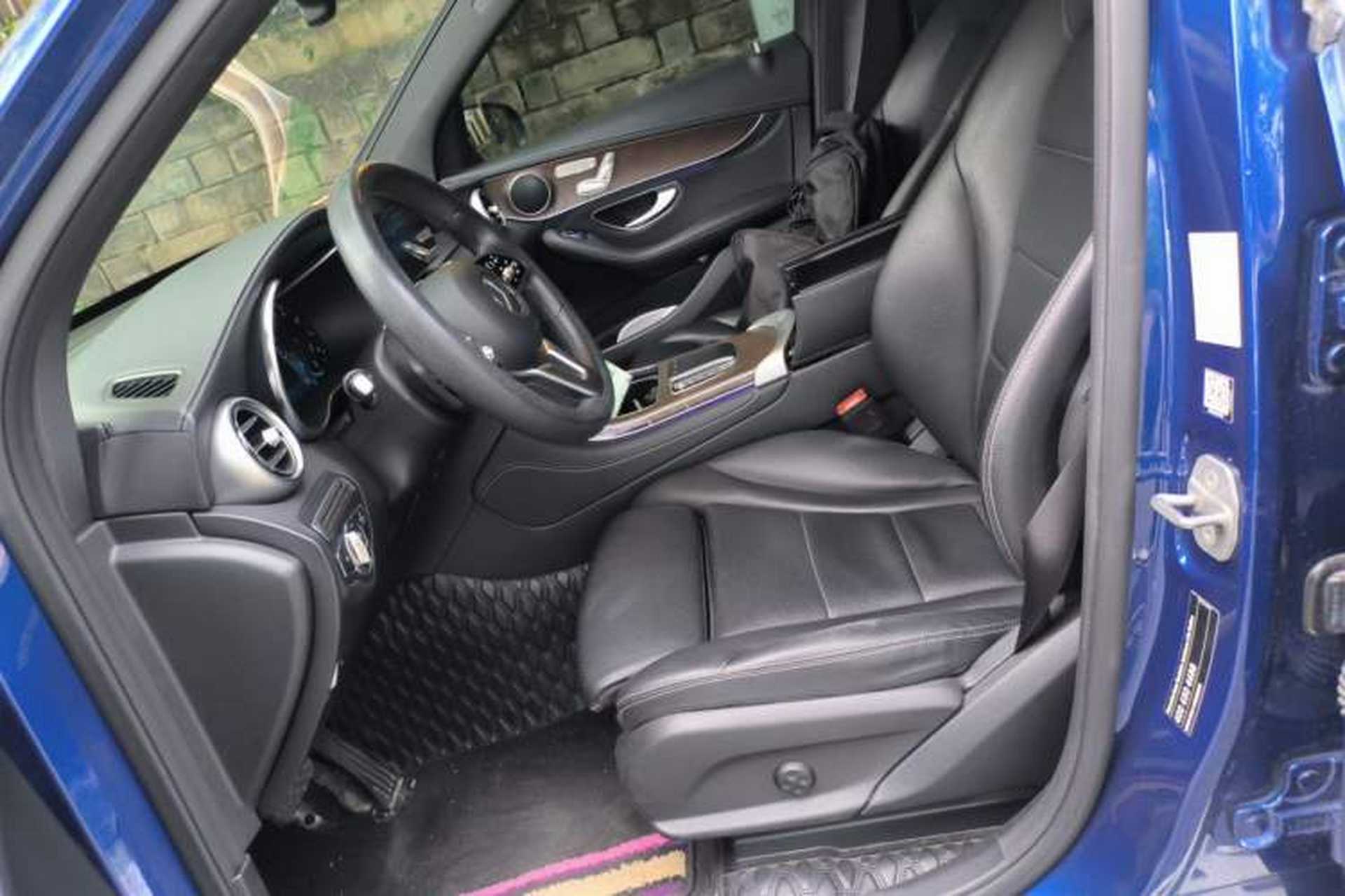 Used Mercedes-Benz GLC 2020 Facelift GLC 260 L 4MATIC Luxury Edition Left Front Seat