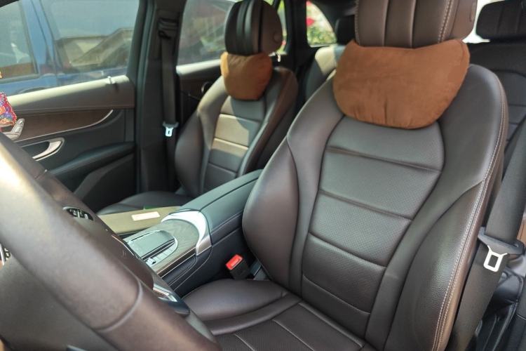 Used Mercedes-Benz GLC 2020 Facelift GLC 260 L 4MATIC Luxury Edition Left Front Seat