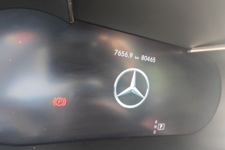Used Mercedes-Benz GLC 2020 Facelift GLC 260 L 4MATIC Luxury Edition Odometer Close Up