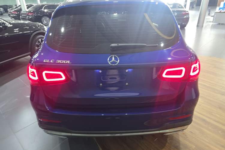 Used Mercedes-Benz GLC 2020 Facelift GLC 300 L 4MATIC Dynamic Edition Rear