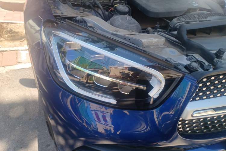 Used Mercedes-Benz GLC 2020 Facelift GLC 260 L 4MATIC Luxury Edition Right Front Headlight
