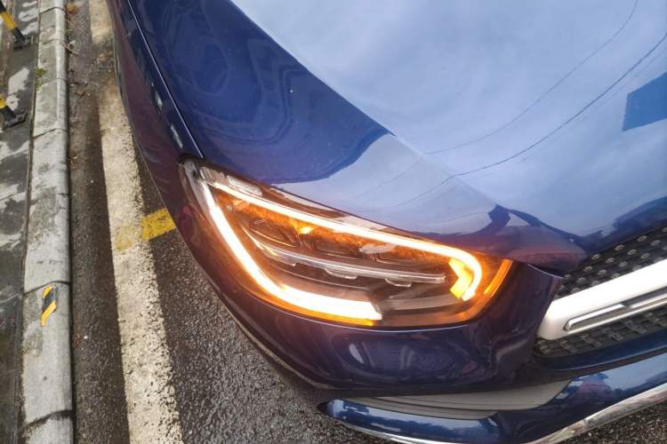 Used Mercedes-Benz GLC 2020 Facelift GLC 260 L 4MATIC Luxury Edition Right Front Headlight