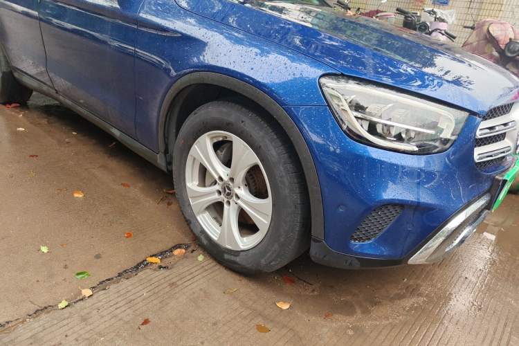 Used Mercedes-Benz GLC 2020 Facelifted GLC 260 L 4MATIC Dynamic Edition Right Front Wheel Hub