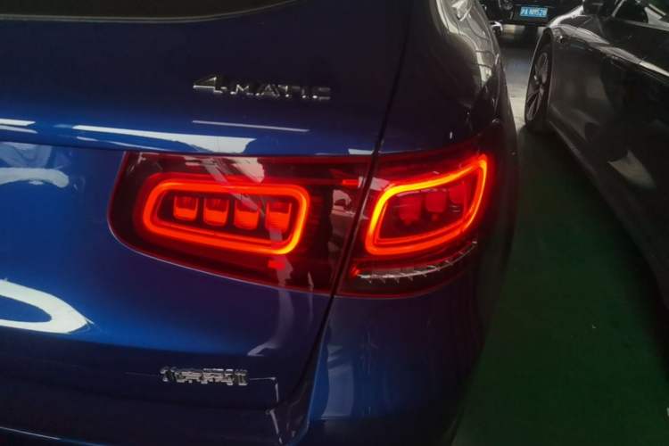 Used Mercedes-Benz GLC 2020 GLC 260 L 4MATIC Luxury Model Right Rear Taillight