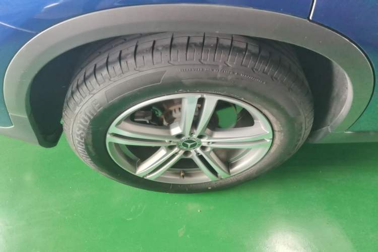 Used Mercedes-Benz GLC 2020 GLC 260 L 4MATIC Luxury Model Right Rear Wheel Hub