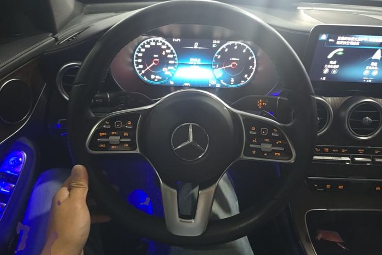 Used Mercedes-Benz GLC 2020 Facelift GLC 300 L 4MATIC Dynamic Edition Steering Wheel