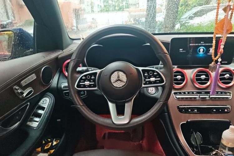 Used Mercedes-Benz GLC 2020 Facelift GLC 260 L 4MATIC Luxury Edition Steering Wheel