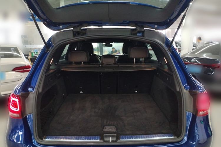 Used Mercedes-Benz GLC 2020 GLC 260 L 4MATIC Luxury Model Trunk