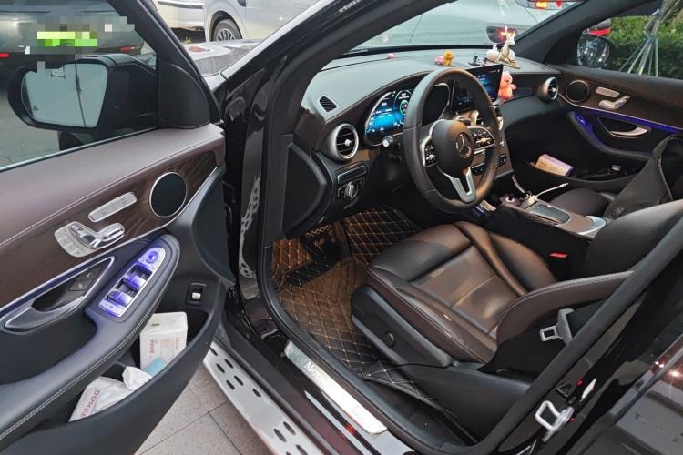 Used Mercedes-Benz GLC 2020 Facelift GLC 300 L 4MATIC Dynamic Edition Driver Seat