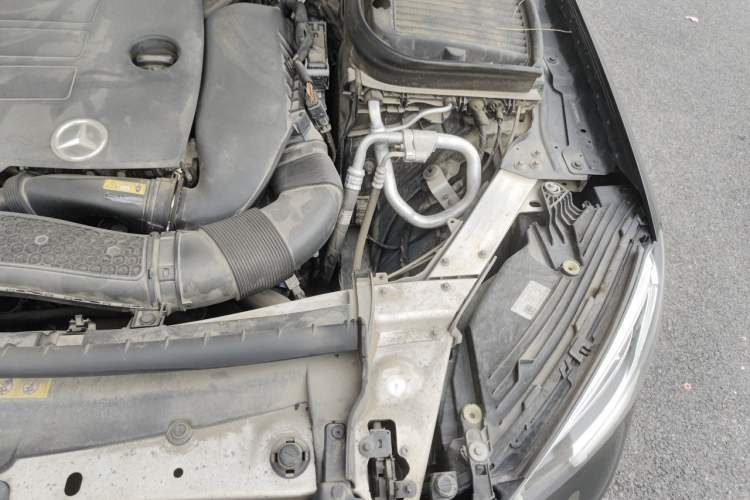 Used Mercedes-Benz GLC 2020 GLC 300 L 4MATIC Dynamic Edition Engine Bay Left