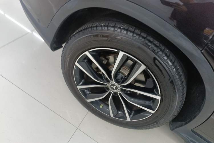 Used Mercedes-Benz GLC 2020 Facelift GLC 260 L 4MATIC Luxury Edition Exterior 8