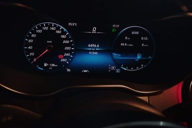 Used Mercedes-Benz GLC 2020 GLC 300 L 4MATIC Luxury Model Odometer Close Up