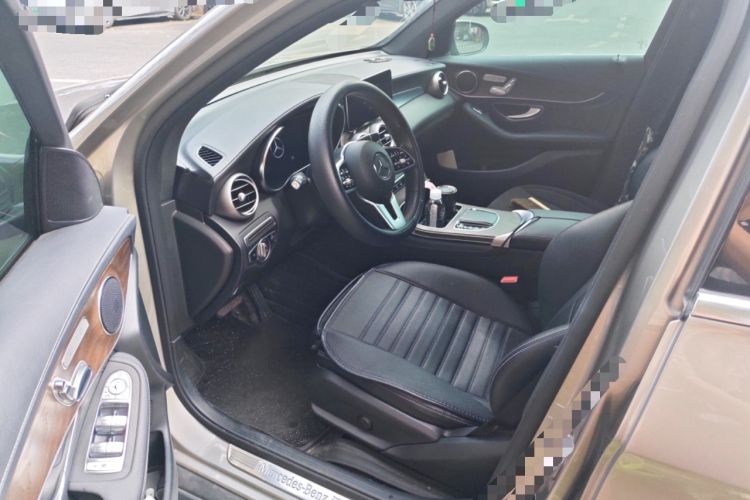Used Mercedes-Benz GLC 2020 Facelift GLC 260 L 4MATIC Luxury Edition Driver Seat