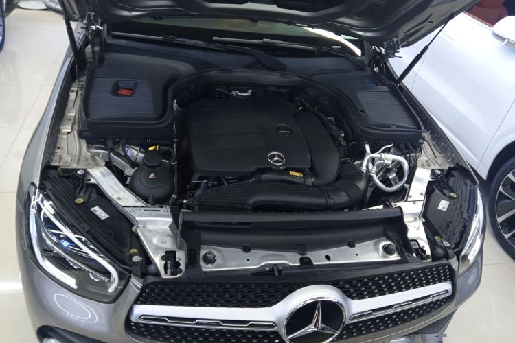 Used Mercedes-Benz GLC 2020 Facelift GLC 260 L 4MATIC Luxury Edition Engine Bay