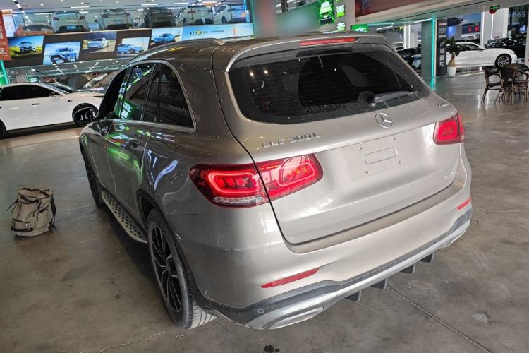 Used Mercedes-Benz GLC 2020 GLC 300 L 4MATIC Dynamic Edition Exterior 2