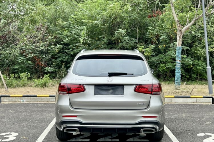 Used Mercedes-Benz GLC 2020 Facelift GLC 260 L 4MATIC Luxury Edition Exterior 2