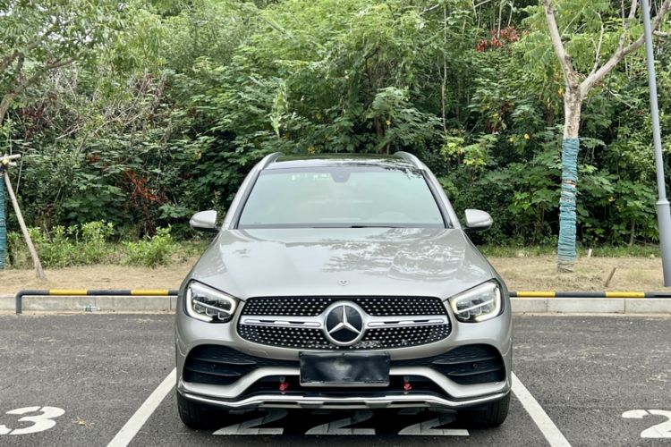 Used Mercedes-Benz GLC 2020 Facelift GLC 260 L 4MATIC Luxury Edition Exterior 3