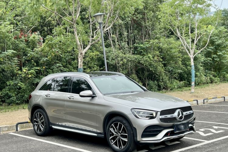 Used Mercedes-Benz GLC 2020 Facelift GLC 260 L 4MATIC Luxury Edition Exterior 4