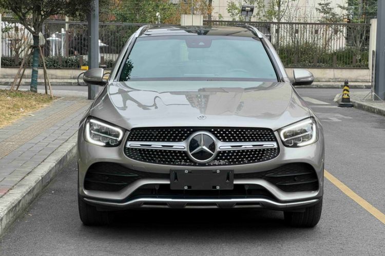 Used Mercedes-Benz GLC 2020 Facelift GLC 300 L 4MATIC Dynamic Edition Exterior 5