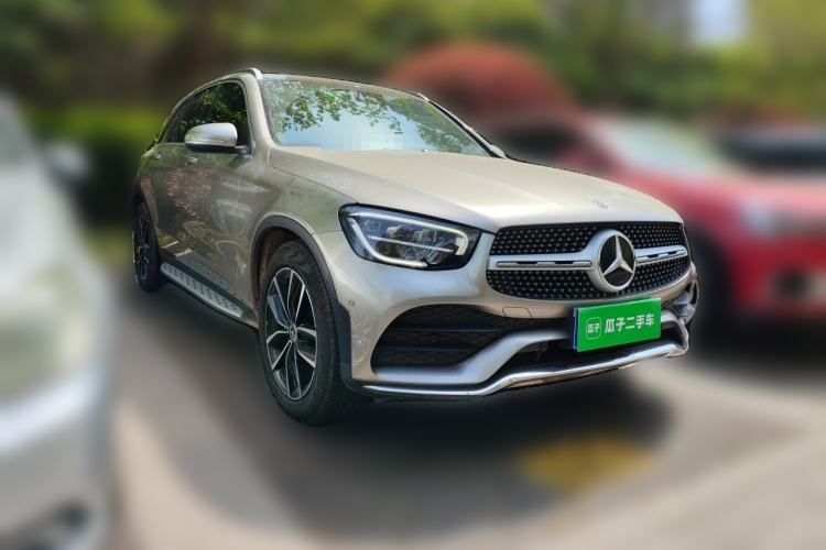 Used Mercedes-Benz GLC 2020 GLC 300 L 4MATIC Dynamic Edition Front Right 45 Deg