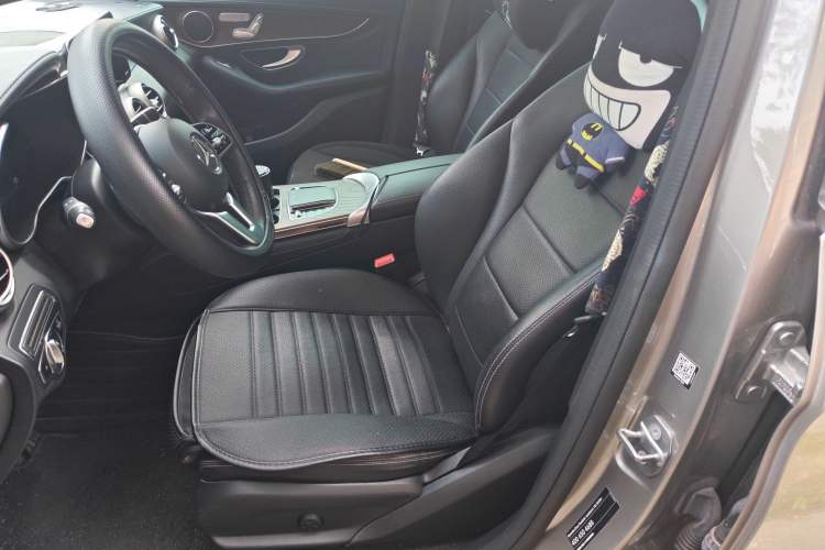 Used Mercedes-Benz GLC 2020 Facelift GLC 260 L 4MATIC Luxury Edition Left Front Seat