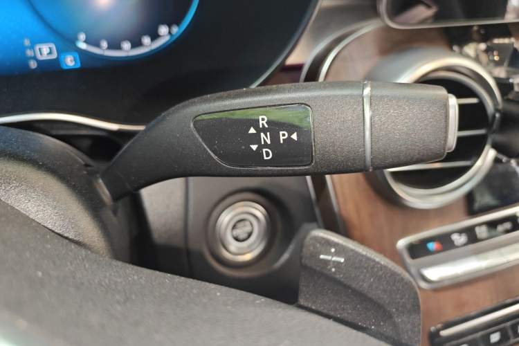 Used Mercedes-Benz GLC  Gear Lever