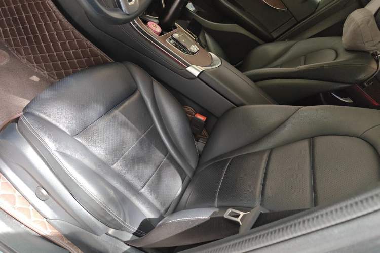 Used Mercedes-Benz GLC  Left Front Seat