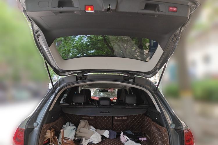 Used Mercedes-Benz GLC  Trunk