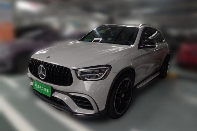 Ojetý Mercedes-Benz GLC 2020 GLC 260 L 4MATIC Luxury Model