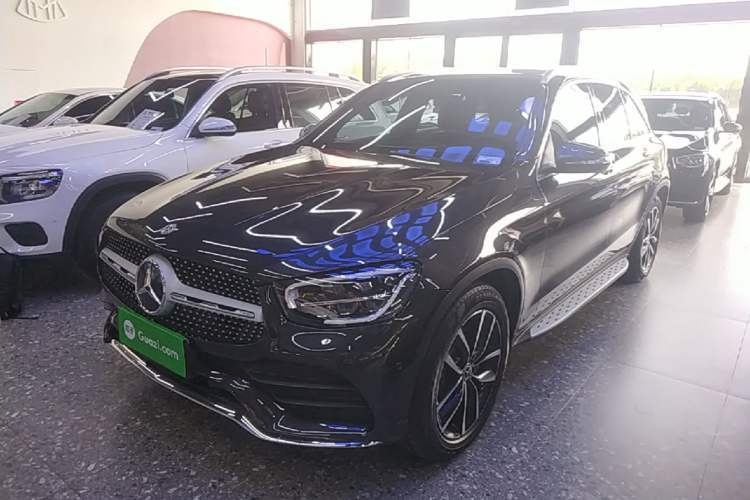 Used Mercedes-Benz GLC 2020 GLC 260 L 4MATIC Luxury Model Guazi used car, China used car export, Used car for sale, Used cars, Cheapest cars for sale