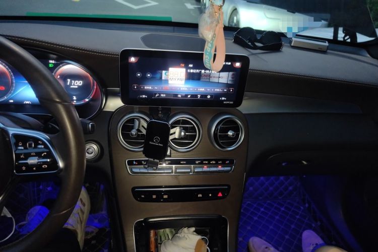 Used Mercedes-Benz GLC 2020 GLC 300 L 4MATIC Dynamic Edition Audio And AC Panel