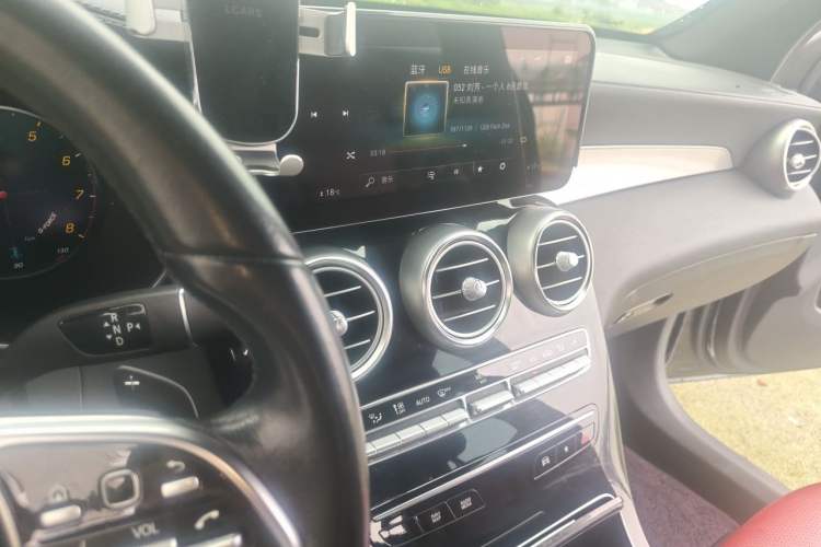 Used Mercedes-Benz GLC 2020 GLC 300 L 4MATIC Luxury Model Audio And AC Panel