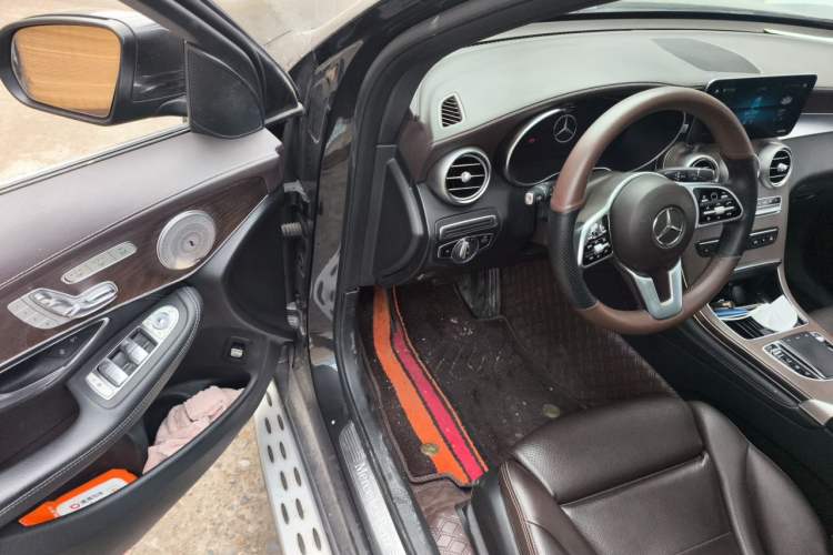Used Mercedes-Benz GLC 2020 Facelift GLC 300 L 4MATIC Dynamic Edition Driver Seat