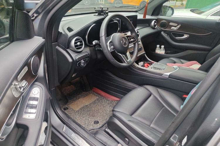 Used Mercedes-Benz GLC 2020 Facelift GLC 300 L 4MATIC Dynamic Edition Driver Seat