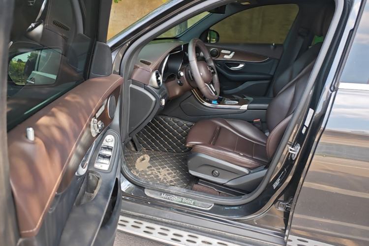 Used Mercedes-Benz GLC 2020 Facelift GLC 300 L 4MATIC Dynamic Edition Driver Seat