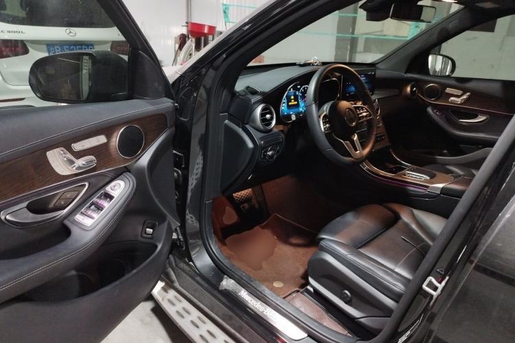 Used Mercedes-Benz GLC 2020 Facelift GLC 300 L 4MATIC Dynamic Edition Driver Seat