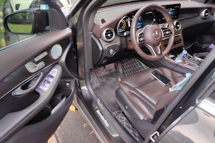 Used Mercedes-Benz GLC 2020 Facelift GLC 260 L 4MATIC Luxury Edition Driver Seat