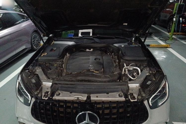Used Mercedes-Benz GLC 2020 GLC 260 L 4MATIC Luxury Model Engine Bay