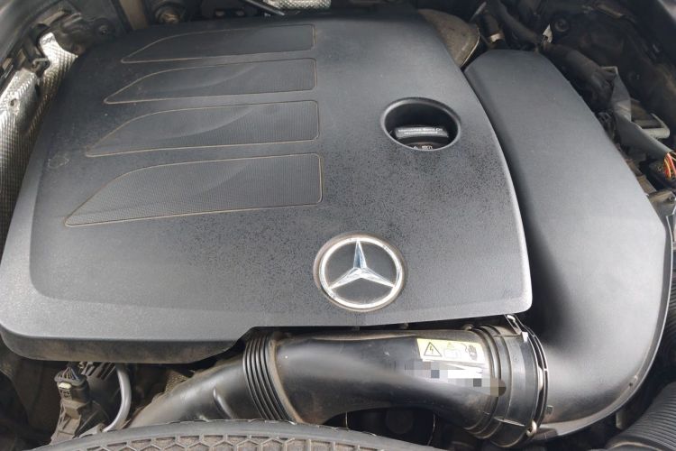 Used Mercedes-Benz GLC 2020 GLC 300 L 4MATIC Dynamic Edition Engine Bay
