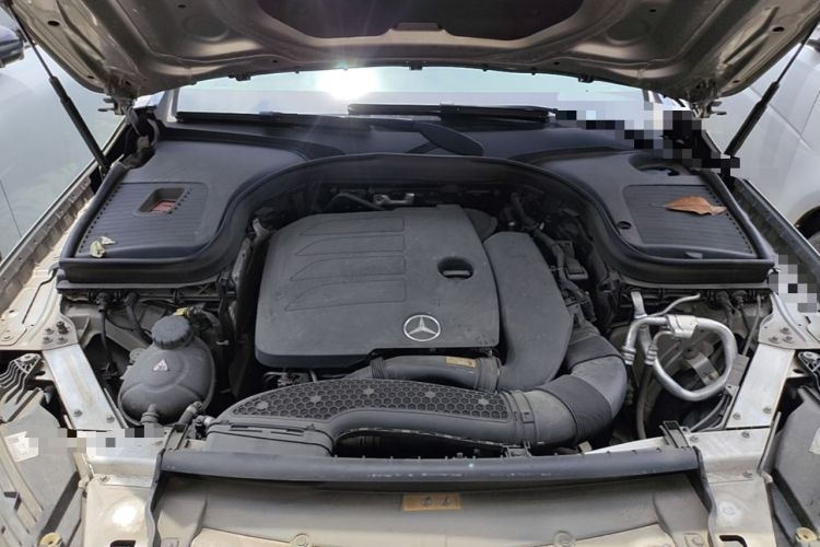 Used Mercedes-Benz GLC 2020 GLC 300 L 4MATIC Dynamic Edition Engine Bay