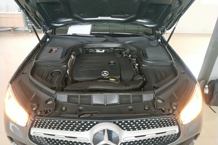 Used Mercedes-Benz GLC 2020 GLC 260 L 4MATIC Luxury Model Engine Bay