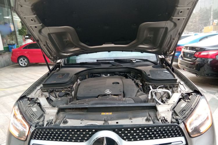 Used Mercedes-Benz GLC 2020 GLC 260 L 4MATIC Luxury Model Engine Bay
