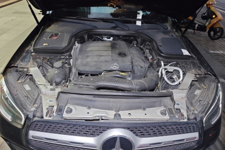 Used Mercedes-Benz GLC 2020 GLC 260 L 4MATIC Luxury Model Engine Bay