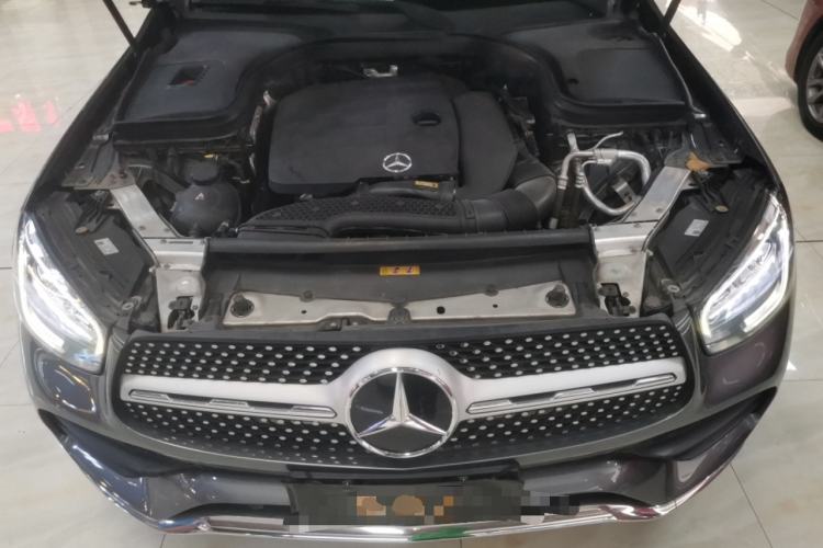 Used Mercedes-Benz GLC 2020 GLC 300 L 4MATIC Dynamic Edition Engine Bay