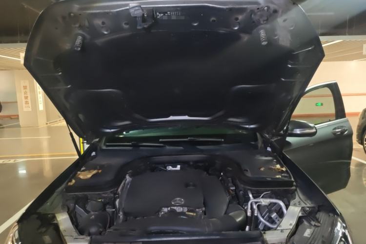 Used Mercedes-Benz GLC 2020 GLC 260 L 4MATIC Luxury Model Engine Bay
