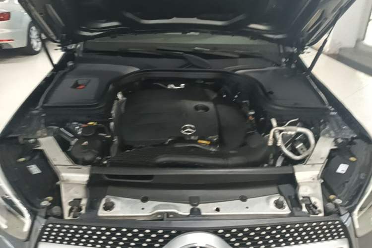 Used Mercedes-Benz GLC 2020 Facelifted GLC 260 L 4MATIC Dynamic Edition Engine Bay