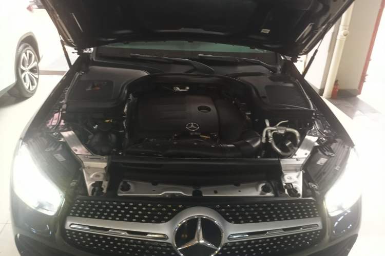 Used Mercedes-Benz GLC 2020 GLC 260 L 4MATIC Luxury Model Engine Bay
