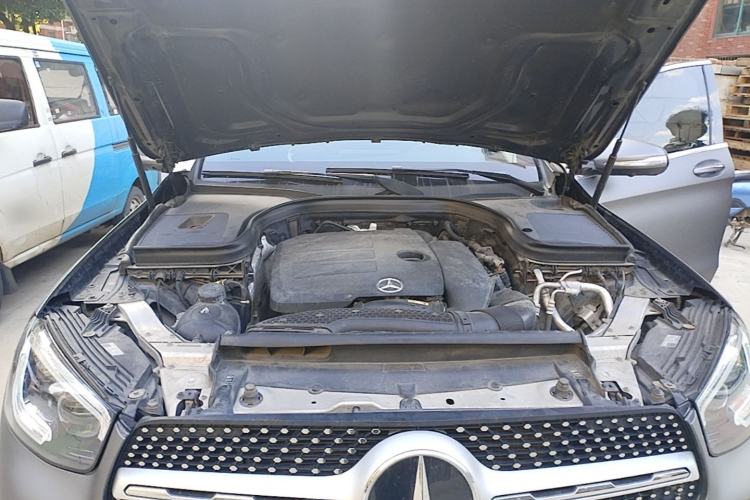 Used Mercedes-Benz GLC 2020 GLC 300 L 4MATIC Luxury Model Engine Bay